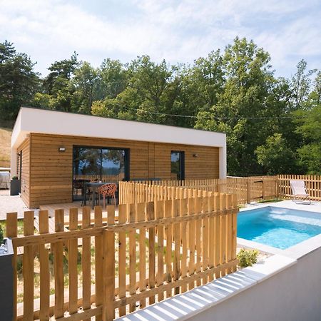 La Booa - Ecolodge En Ardeche - Piscine Privee - Ecolodgite Ozon  ภายนอก รูปภาพ